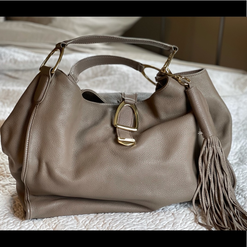 G.I.L.I Gray Shoulder Bag